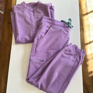Figs Lilac Dawn Scrubs XS/LP